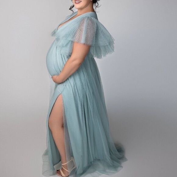 SHEIN Maternity Gown - Picture 1 of 2
